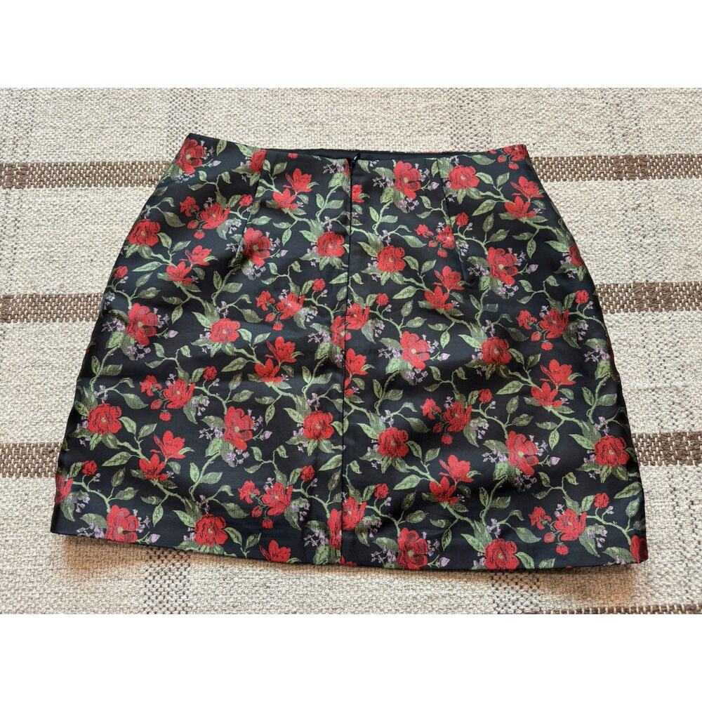 Reformation Veranda Skirt Es In Romance Mini Floral Red Black Size 4 Y2K Holiday - Picture 7 of 8